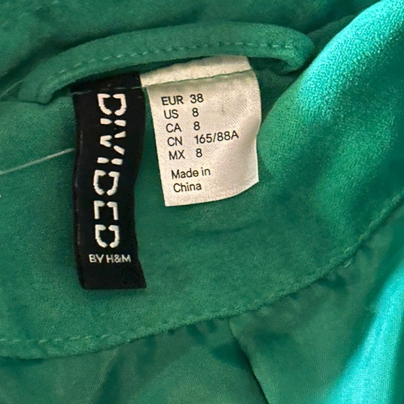Crop moto jacket from h&m size 8 - Picture 3 of 4